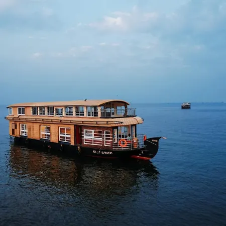 Double Decker Houseboat Hotel Alappuzha Exterior photo