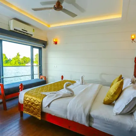 Double Decker Houseboat Hotel Alappuzha Exterior photo