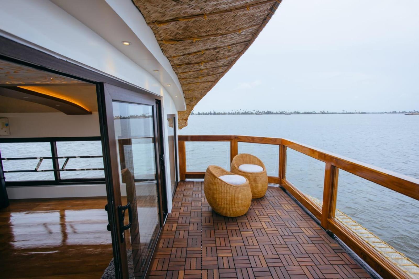 Double Decker Houseboat Botel